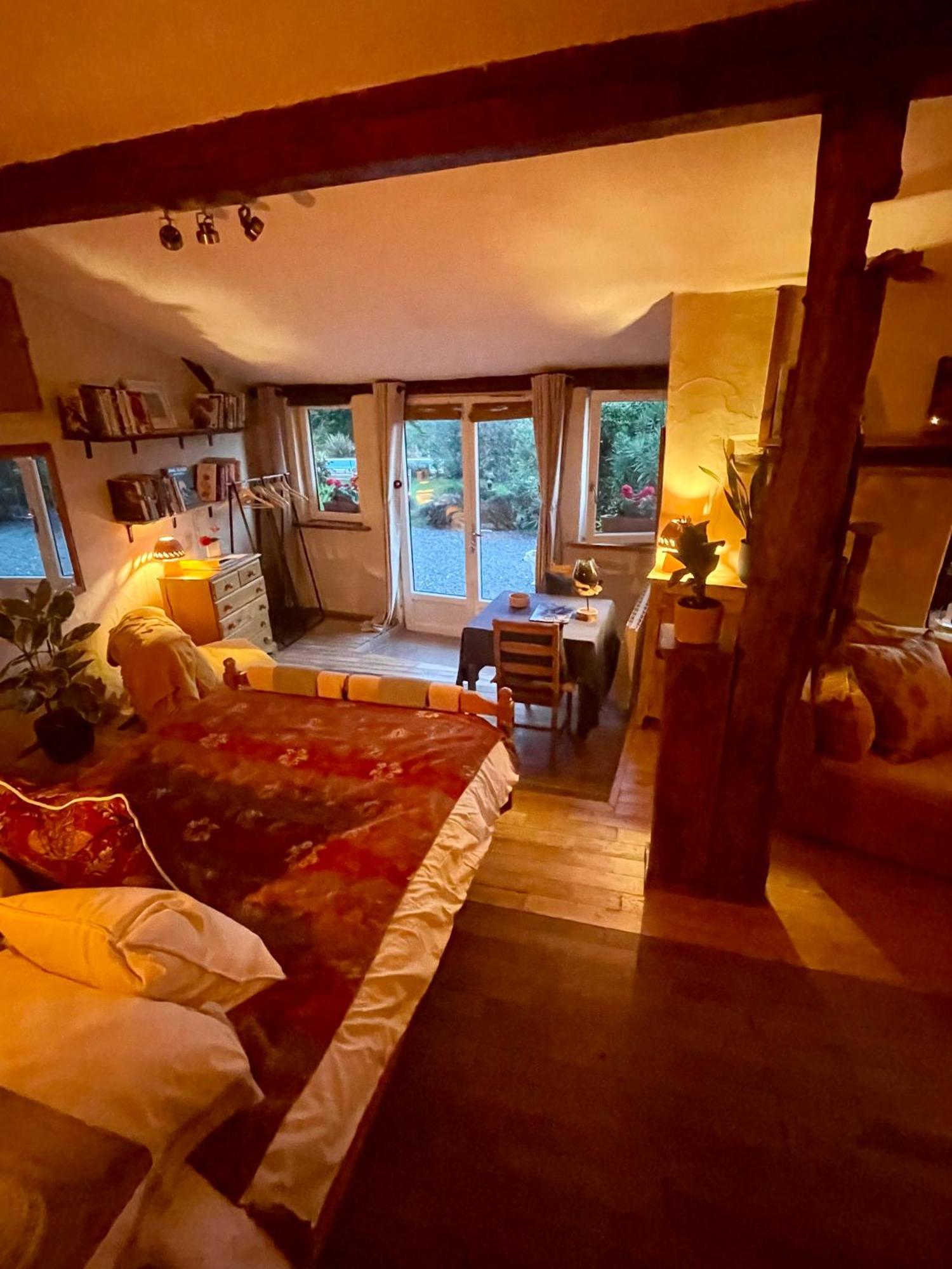Delightful French Rustic Studio Jumilhac-le-Grand Εξωτερικό φωτογραφία
